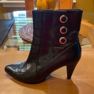 Jones New York Leather Ankle Boots